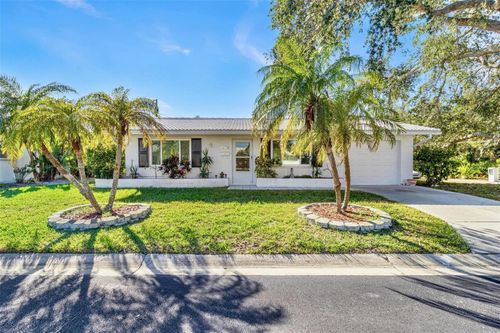 14198 89th Ave, SEMINOLE, FL, 33776-2025 | Card Image