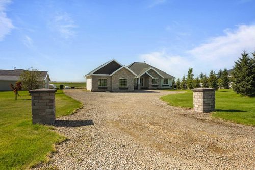 17 Lookout Drive, Nobleford, AB, T0L1S0 | Card Image