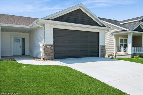 6431 Rookwood Ln, Marion, IA, 52302-8027 | Card Image