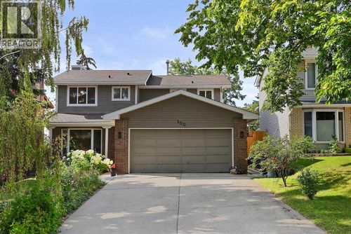 100 Hawkfield Cres Nw, Calgary, AB, T3G1Z5 | Card Image
