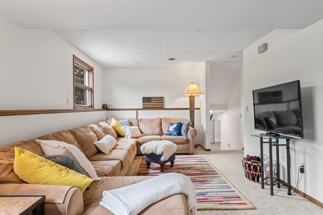 1719 Buckingham Path, House other with 3 bedrooms, 3 bathrooms and null parking in Faribault MN | Image 25