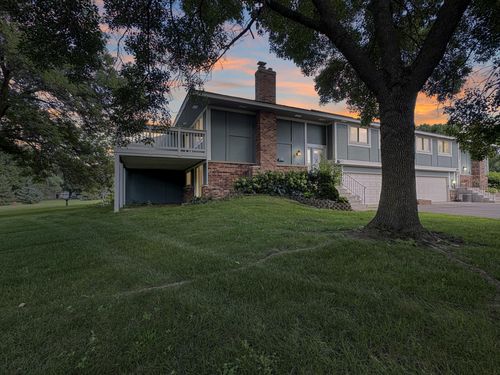 7592 Zinnia Way, Maple Grove, MN, 55311-2748 | Card Image