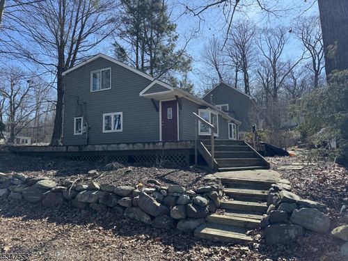 5 Flanders Rd, Hewitt, NJ, 07421-2226 | Card Image