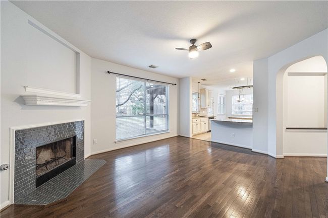 12536 Canyon Glen Dr, House other with 3 bedrooms, 3 bathrooms and 2 parking in Austin TX | Image 7