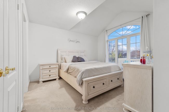 1033 Copperfield Dr, House other with 6 bedrooms, 6 bathrooms and 3 parking in Oshawa ON | Image 25