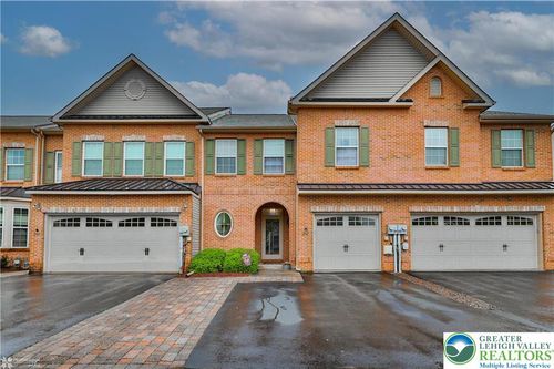 262 Blue Sage Dr, ALLENTOWN, PA, 18104-8203 | Card Image