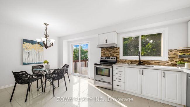26 Carr Dr, House other with 5 bedrooms, 3 bathrooms and 4 parking in Ajax ON | Image 12