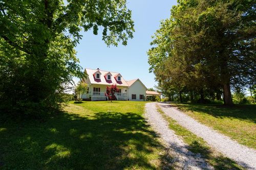 8150 Water Plant Rd, Baxter, TN, 38544-4739 | Card Image