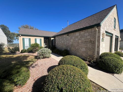 2017 Balmoral Dr., Kerrville, TX, 78028 | Card Image