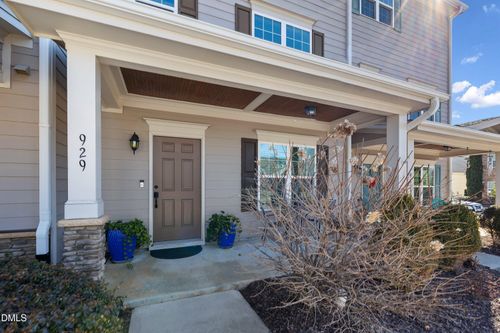 929 Shoofly Path, Apex, NC, 27502-1982 | Card Image