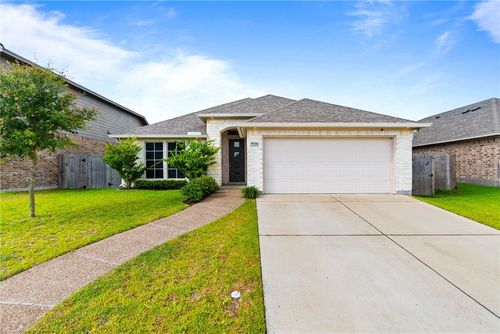 7205 Adler Dr, Corpus Christi, TX, 78414-2211 | Card Image