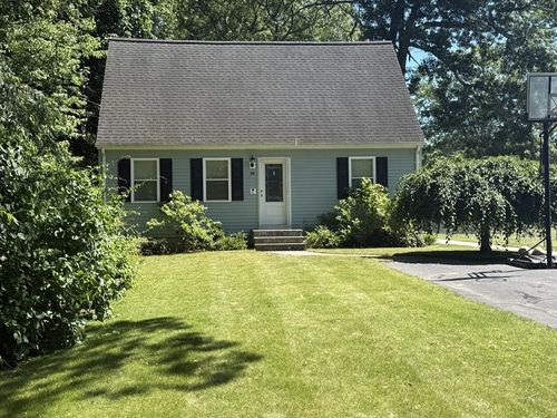98 Indian Run Rd, Bellingham, MA, 02019-2842 | Card Image