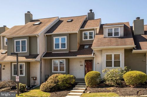 506 Saint Albans Ct, CHESTER SPRINGS, PA, 19425-8733 | Card Image