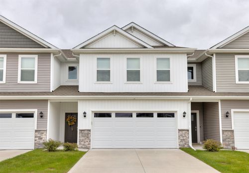 3319 Nw Cedarwood Ln, Ankeny, IA, 50023-1479 | Card Image