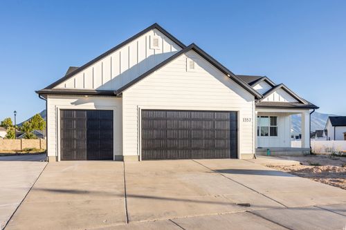 225 W 500 N, Santaquin, UT, 84655-5127 | Card Image