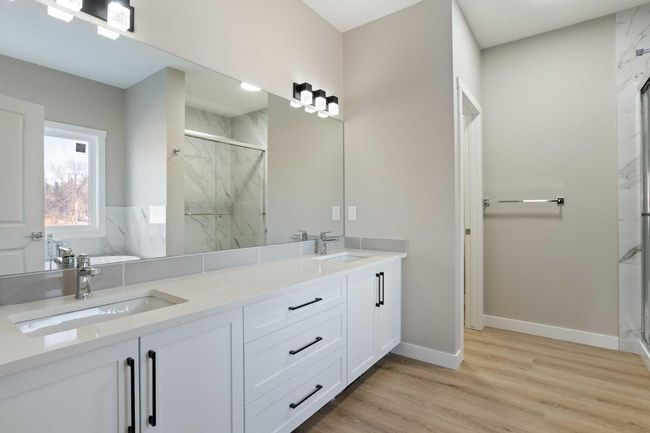 906 Macleod Trail Sw, House other with 5 bedrooms, 3 bathrooms and 3 parking in High River AB | Image 15