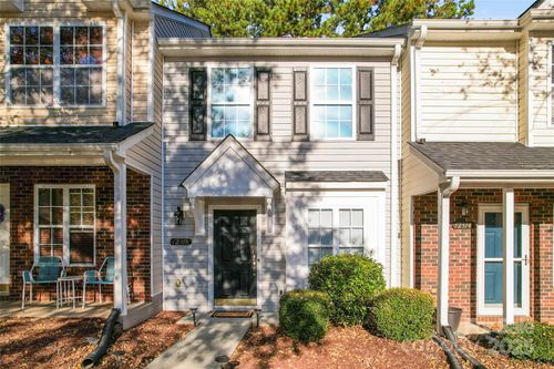 12318 Hennigan Place Ln, Charlotte, NC, 28214-1467 | Card Image