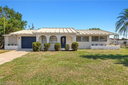 1334 Ellendale Cir, LEHIGH ACRES, FL, 33936-4847 | Card Image