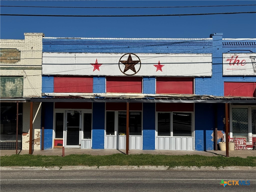 Lott, TX 76656