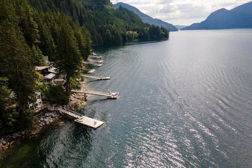 24 E Of Croker Island, North Vancouver, BC, V0V0V0 | Card Image