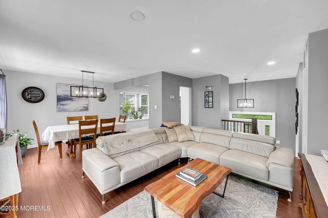 16 Lamp Post Ct, House other with 4 bedrooms, 3 bathrooms and null parking in Howell NJ | Image 9
