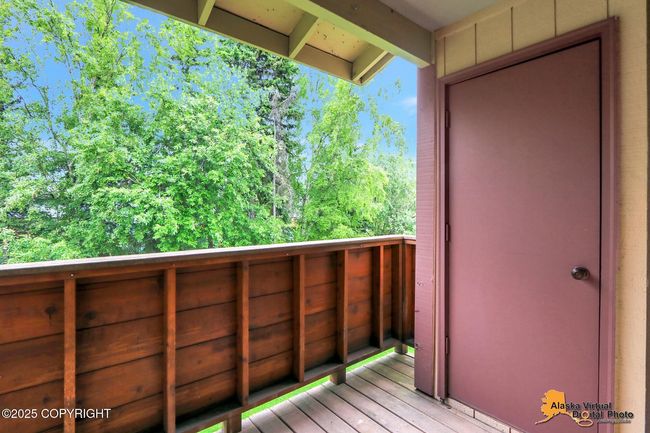 Private Deck & Storage | Image 16
