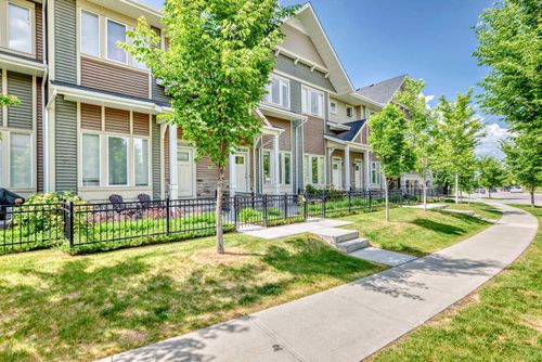 73 Auburn Meadows Way Se, Calgary, AB, T3M2H8 | Card Image
