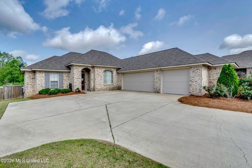 994 Filmore Dr, Brandon, MS, 39042-2375 | Card Image