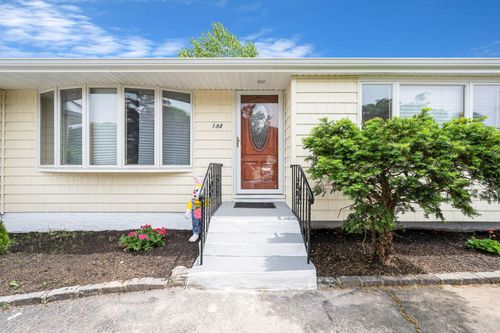 193 Hilltop Dr, Brentwood, NY, 11717-6719 | Card Image
