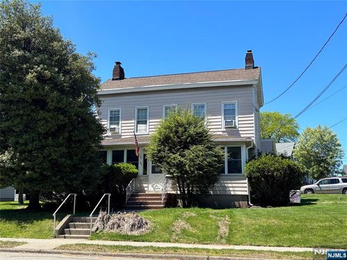 242 Ridge Rd, Cedar Grove, NJ, 07009-1922 | Card Image