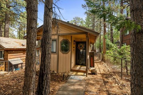 267 Spruce Ln, Sugarloaf, CA, 92386 | Card Image