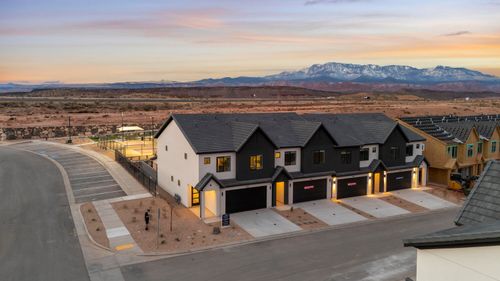 3172-1698 S Ripple Rock Dr, Washington, UT, 84780-3686 | Card Image