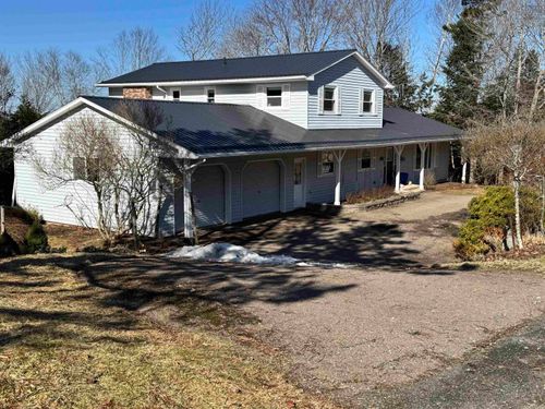 40 Fundy Dr, Truro, NS, B2N5Z3 | Card Image