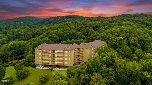 153-338 Pinnacle View Way, Gatlinburg, TN, 37738-5652 | Card Image