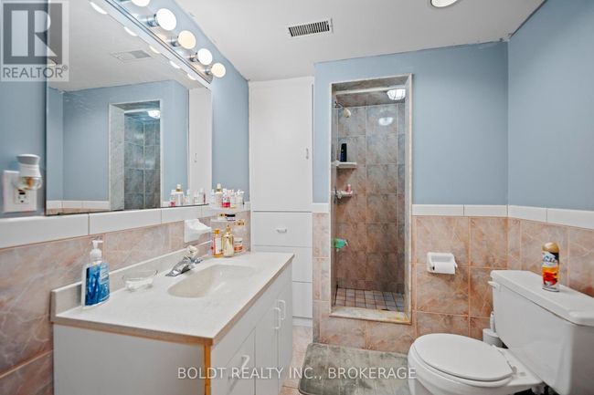 5032 Heather Ave, House other with 6 bedrooms, 4 bathrooms and 6 parking in Niagara Falls ON | Image 33