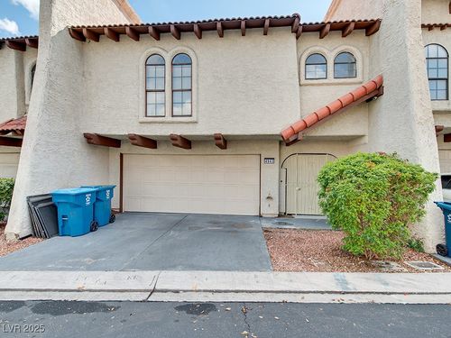 4943 Schumann Dr, Las Vegas, NV, 89146-6943 | Card Image