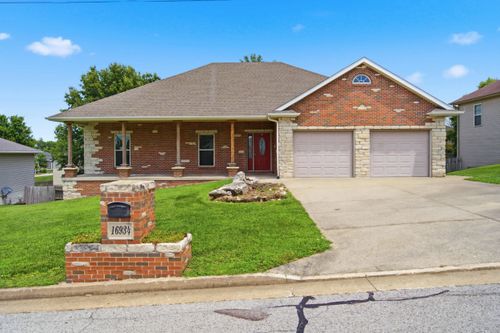 16934 Farris Cir, BOONVILLE, MO, 65233-3548 | Card Image