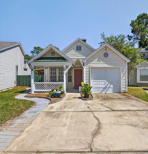 414 Heritage Way, Fort Walton Beach, FL, 32547-1072 | Card Image