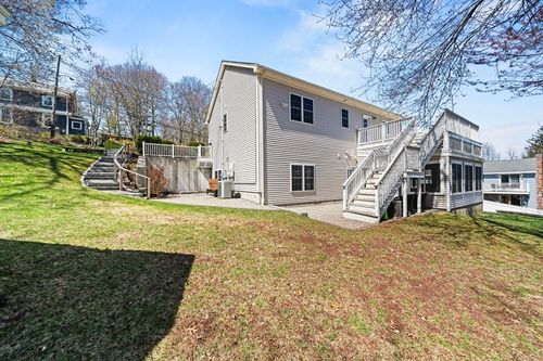 6 Fairlawn Ave, Burlington, MA, 01803-4810 | Card Image