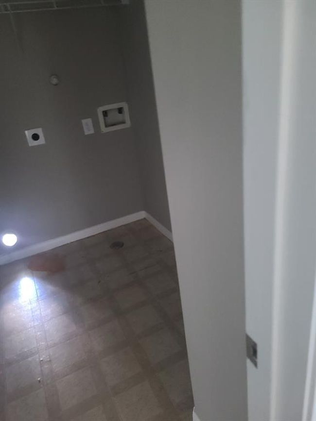 1411 Heath Cote Ln, House other with 4 bedrooms, 3 bathrooms and 2 parking in Houston TX | Image 6