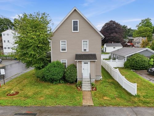 33 Howe Ave, Millbury, MA, 01527-3249 | Card Image