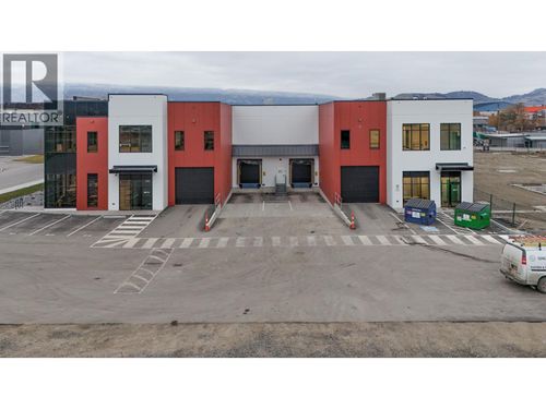 11-and-12-4605 34th Street, Vernon, BC, V1T5Y8 | Card Image