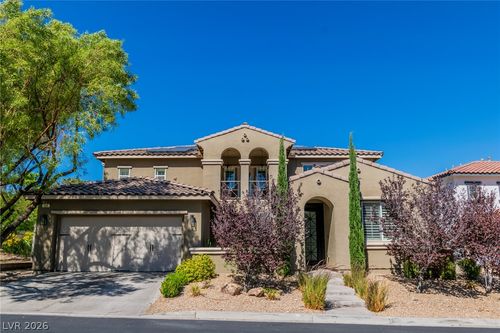 896 Las Palomas Dr, Las Vegas, NV, 89138-5001 | Card Image