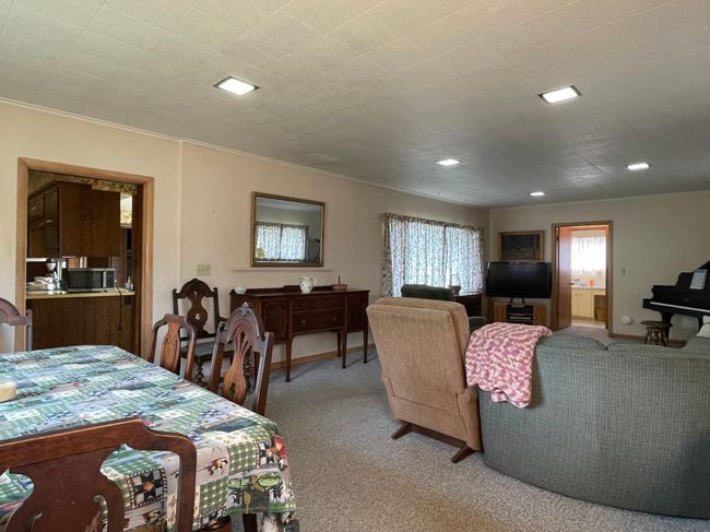 6503 Airport Rd, House other with 4 bedrooms, 2 bathrooms and null parking in Land O Lakes WI | Image 4