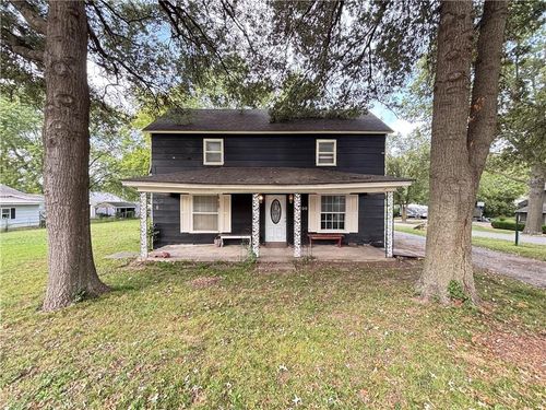 200 S 3rd St, Arma, KS, 66712-4102 | Card Image