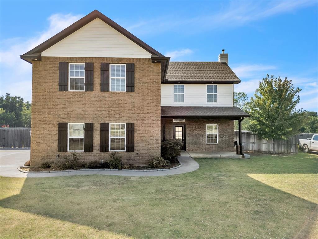 Pointe Dr, Edmond, OK 73025