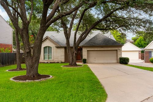 6304 Walebridge Ln, Austin, TX, 78739-1568 | Card Image