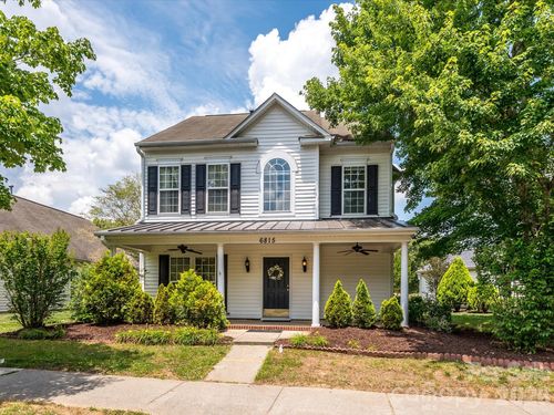 6815 Tanners Creek Dr, Huntersville, NC, 28078-2340 | Card Image