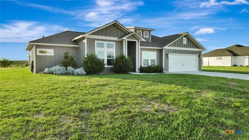 220 Whitetail Ln, Victoria, TX, 77905-4560 | Card Image