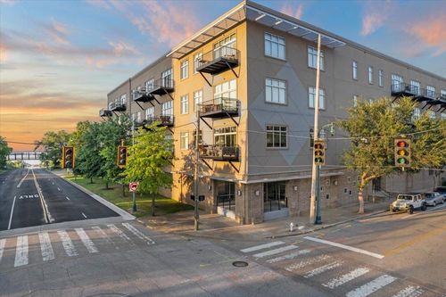 apt-207-648 S Riverside Dr, Memphis, TN, 38103-4620 | Card Image